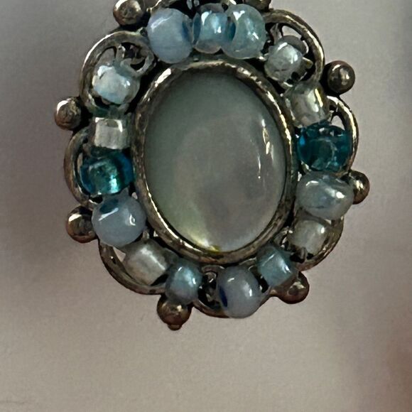 🎉HP🎉Vintage Liz Claiborne Aqua n Silver Drop Earrings - Picture 7 of 7